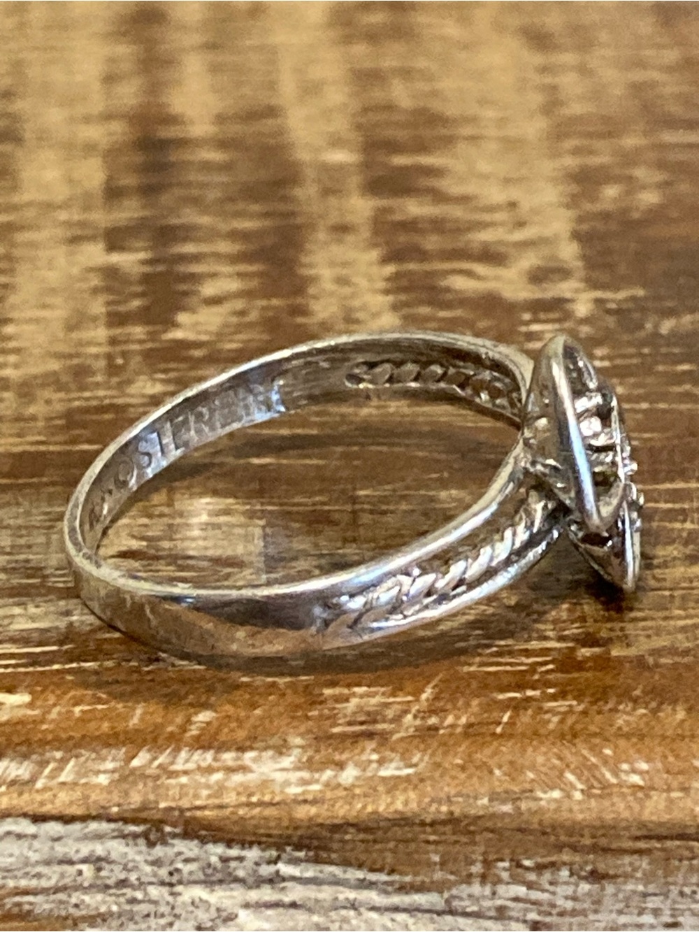 Vintage Sterling Silver Hearts Ring Size 7 Missing Stone! Uncas - Picture 7 of 15